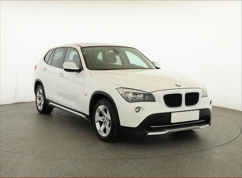 BMW X1 (2010) xDrive20d, 4X4, Serv.kniha - fotografie inzerátu