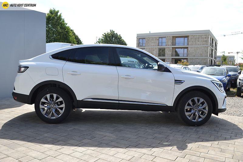 Renault Arkana Techno mild hybrid 140 EDC - fotka 6 z 49