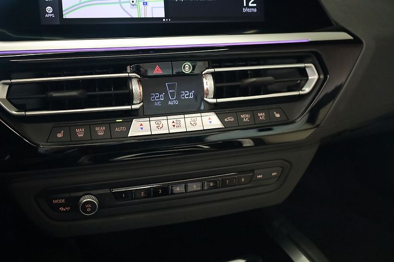 BMW Z4 M40i, Harman, Adaptiv, HUD - fotka 20 z 23
