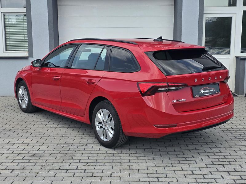 Škoda Octavia (2022) 2.0TDI AMBITION DSG ČR 1.MAJ - fotka 3 z 19