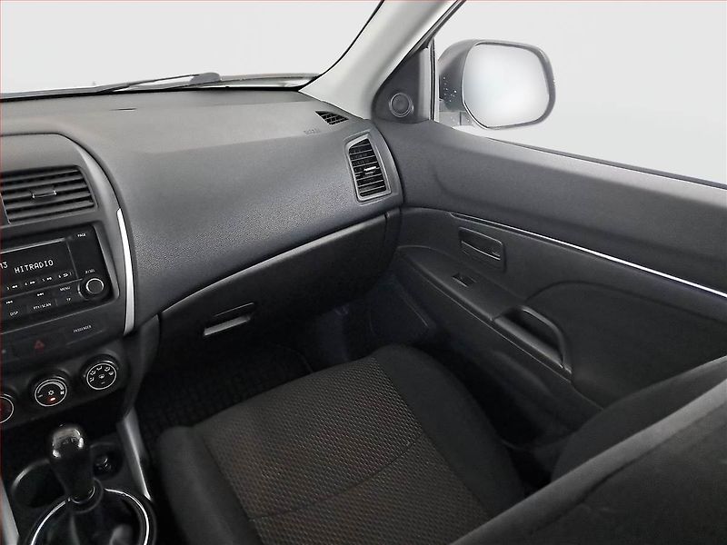 Mitsubishi ASX (2013) 1.6 MIVEC, Tempomat - fotka 8 z 15