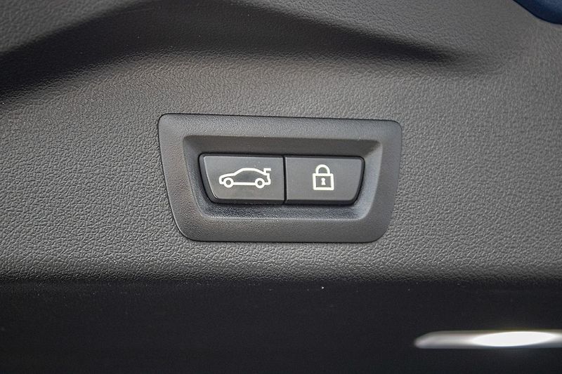 BMW X5 Individual - fotka 54 z 55