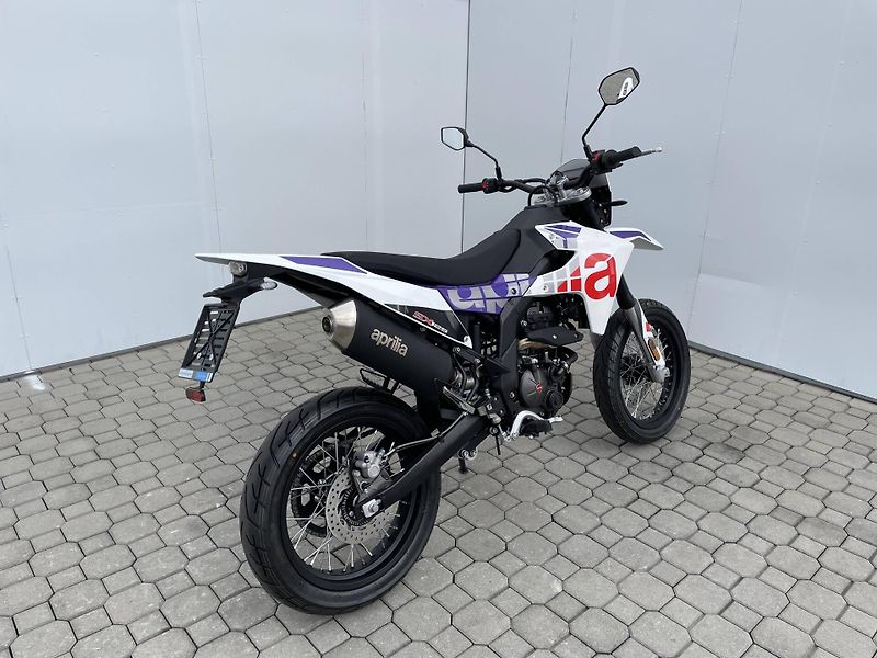 Aprilia (2026) SX 125 EU5+ - fotka 3 z 11