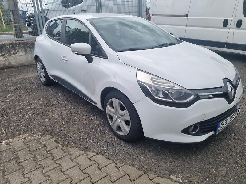 Renault Clio (2015) 1,2 16V 75 Advantage           - fotka 1 z 8