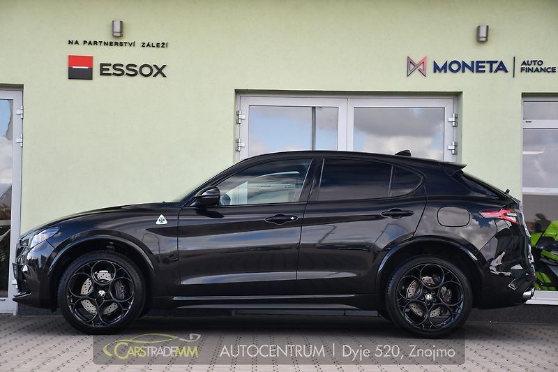 Alfa Romeo Stelvio 2.9V6 Bi-T.382 kW QUADRIFOGLIO - fotka 2 z 55