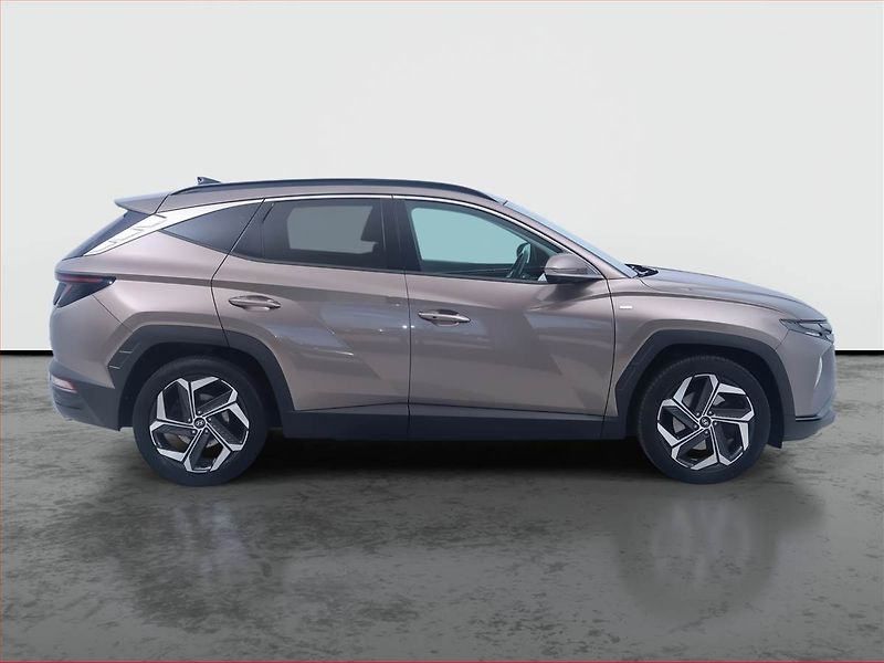 Hyundai Tucson (2021) 1.6 T-GDI 48V MHEV - fotka 6 z 15