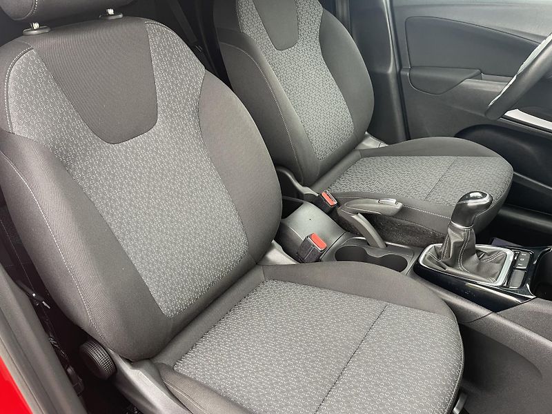 Opel Crossland X 1.2i Smile NEHAVAROVÁNO-ČR! - fotka 16 z 33