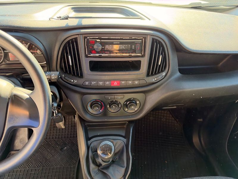 Fiat Dobló (2019) Maxi 1.6JTD Mjet, 77 kW - fotka 14 z 22