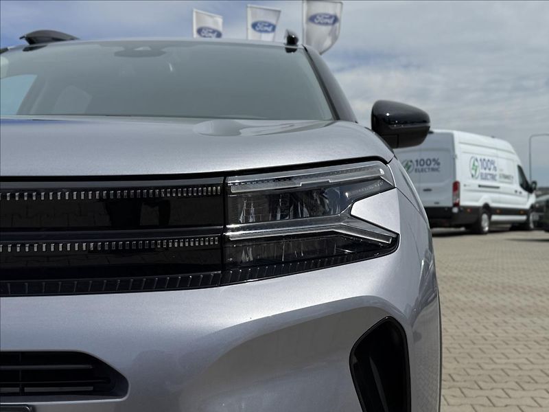 Citroën C5 Aircross 1,5 BlueHDI 96 kW MAX AUT - fotka 9 z 26