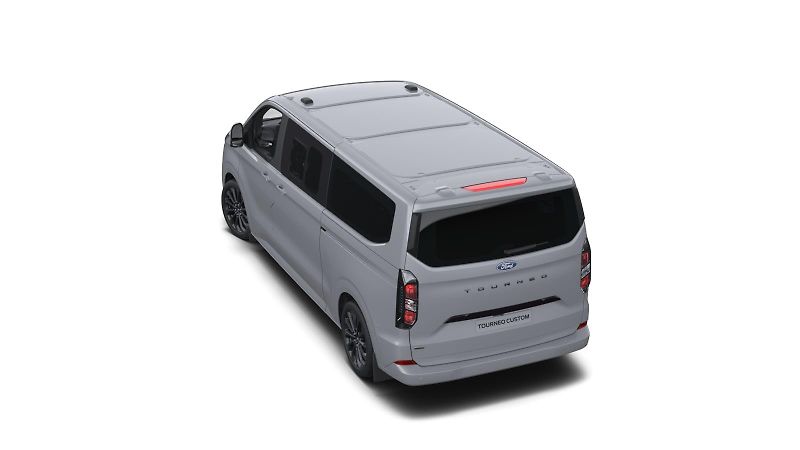 Ford Tourneo Custom (2026) Titanium X L2, Tourneo, 2.5 Du - fotka 5 z 9