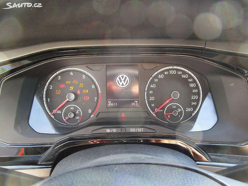 Volkswagen Polo (2018) 1,0TSi-70KW-NOVÁ STK - fotka 12 z 20