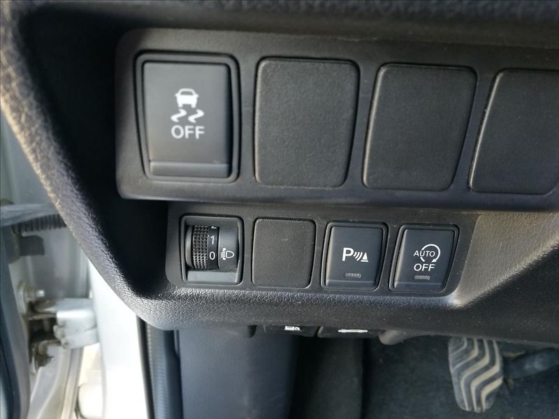 Nissan X-Trail 1,6 dCi 4x4 1.majitel - fotka 14 z 24