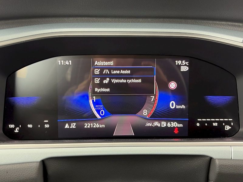 Volkswagen T-Roc (2025) Life GOAL 1.0 TSI 85kW - fotka 10 z 27