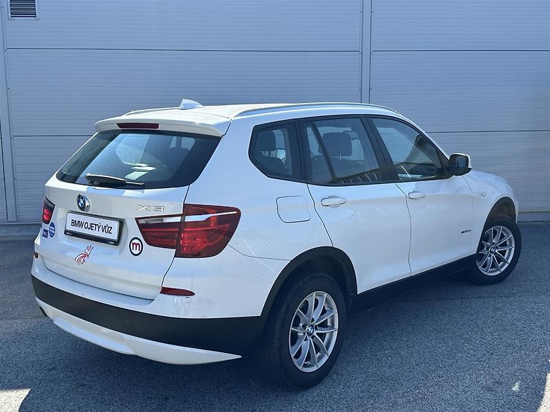 BMW X3 xDrive20d - fotka 2 z 8