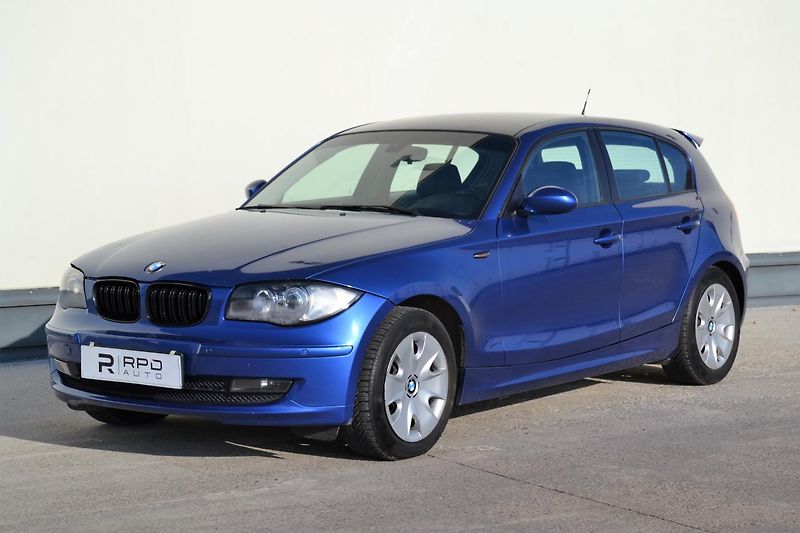 BMW Řada 1 118i / 105 kW / MANUÁL - fotka 7 z 38