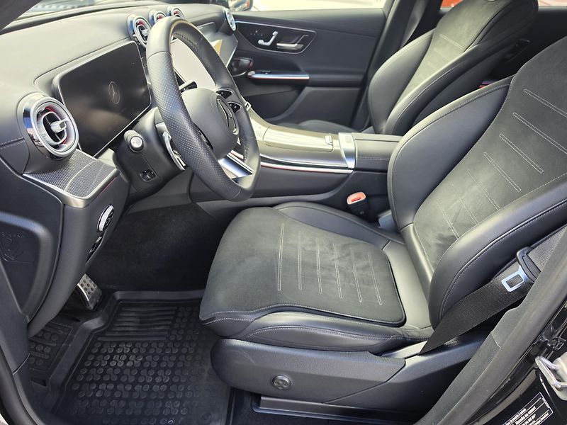 Mercedes-Benz GLC 220CDI 4x4 AMG Burmaster Tz - fotka 18 z 25