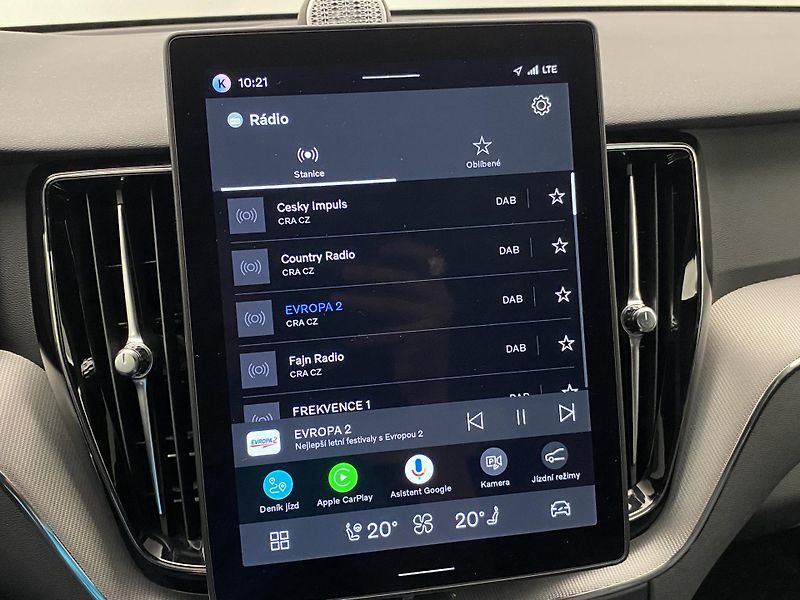 Volvo XC60 T8 AWD RECHARGE BLACK EDITION - fotka 60 z 64