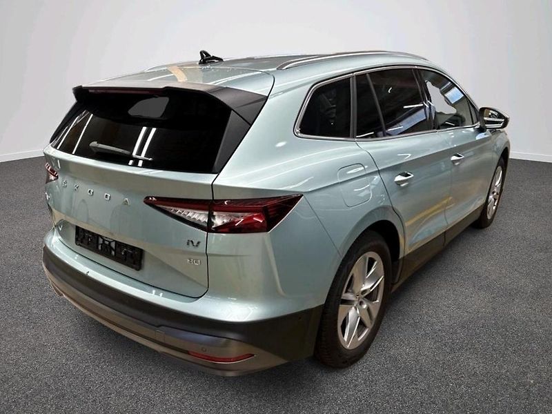 Škoda Enyaq 150kw, iV80 19ALU TZ SOH 96% - fotka 4 z 12
