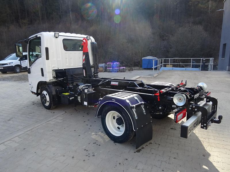 Isuzu M27 (2026) 3.0L, hákový nosič kontejnerů  - fotka 9 z 34