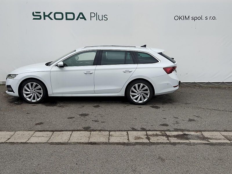 Škoda Octavia (2023) Combi Style Comfort 2,0 Tdi 11 - fotka 3 z 42