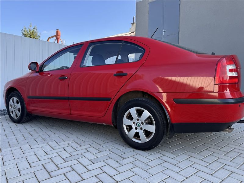 Škoda Octavia 1,6 MPi 75kW tažné původ ČR - fotka 18 z 50