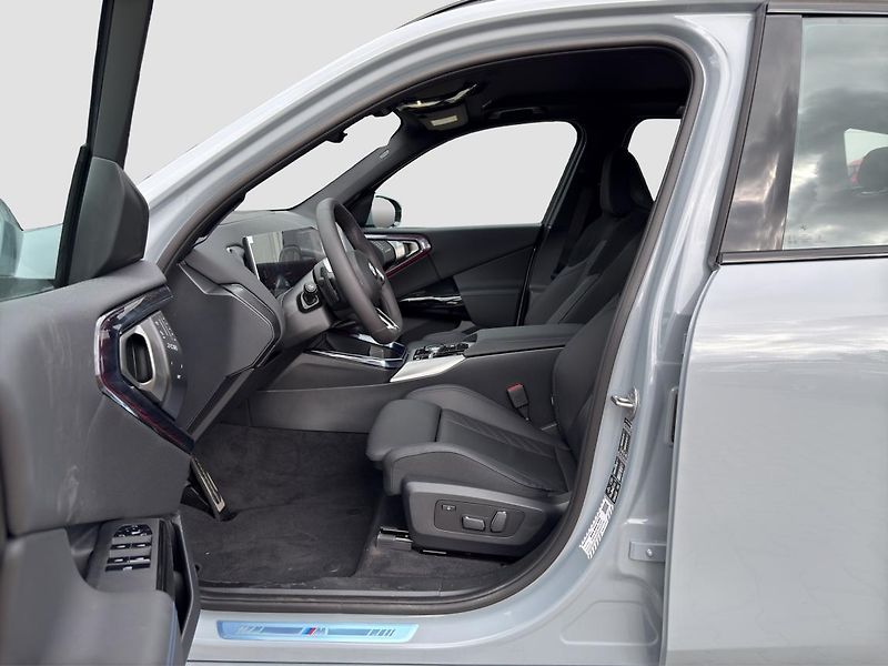 BMW X3 xDrive20d - fotka 2 z 18