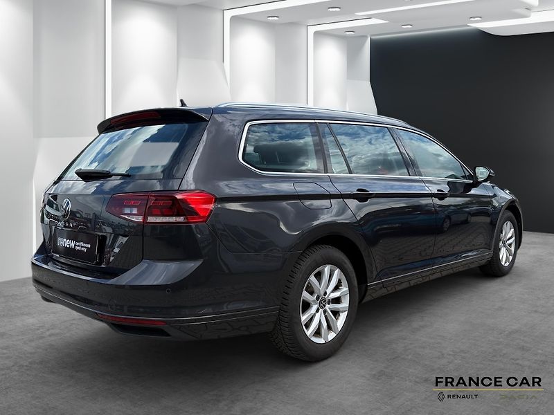 Volkswagen Passat (2023) 1,5 TSi 110 kW Business  - fotka 5 z 24
