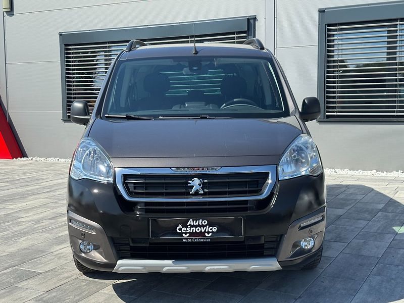 Peugeot Partner Tepee (2018) Outdoor 1.6 HDi 88kW - fotka 2 z 34