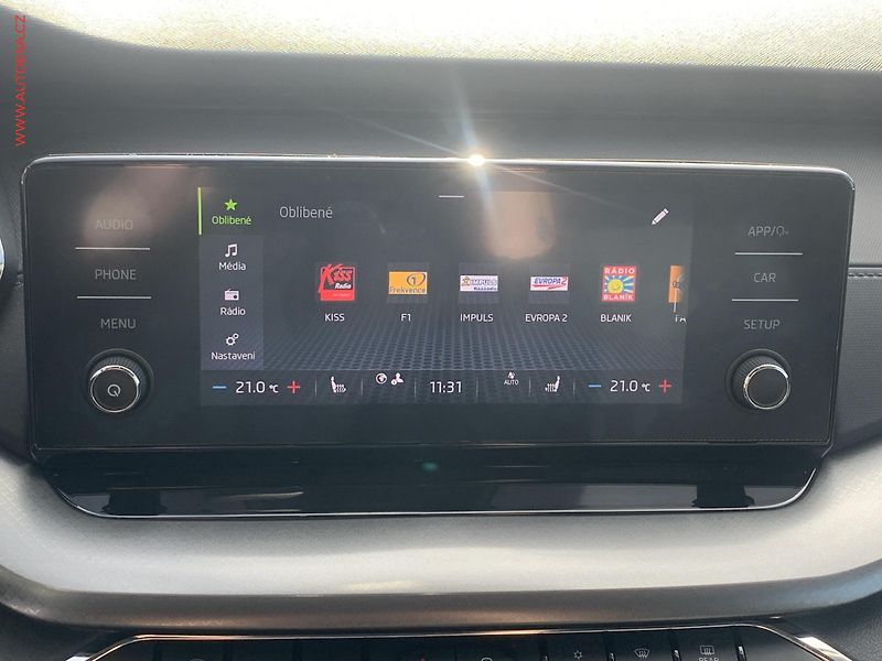 Škoda Octavia (2020) 2.0 TDi, LED, navi - fotka 17 z 21