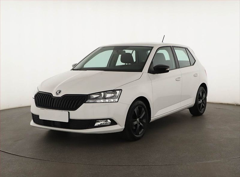 Škoda Fabia (2021) Ambition 1.0 TSI, ČR,1.maj - fotka 2 z 12