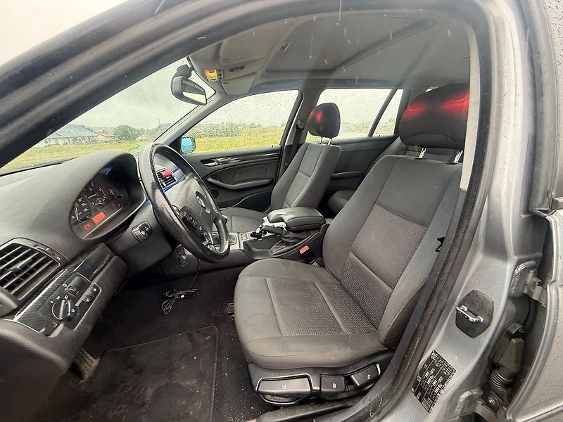 BMW Řada 3 TOURING STK 05/2028 - fotka 9 z 12