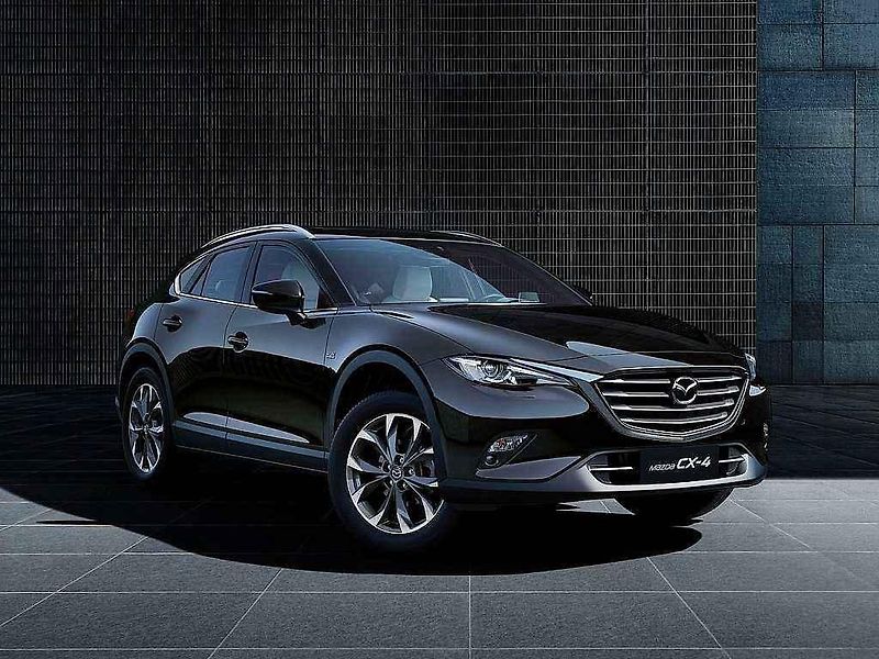 Mazda CX-4.