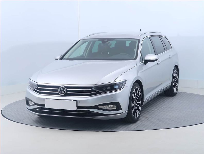 Volkswagen Passat (2020) Business 2.0 TDI - fotka 2 z 16