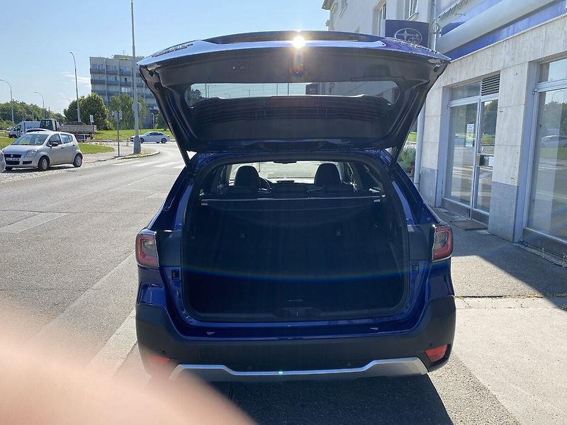 Subaru Outback (2025) 2.5i Touring MR25 černá Nappa  - fotka 18 z 18