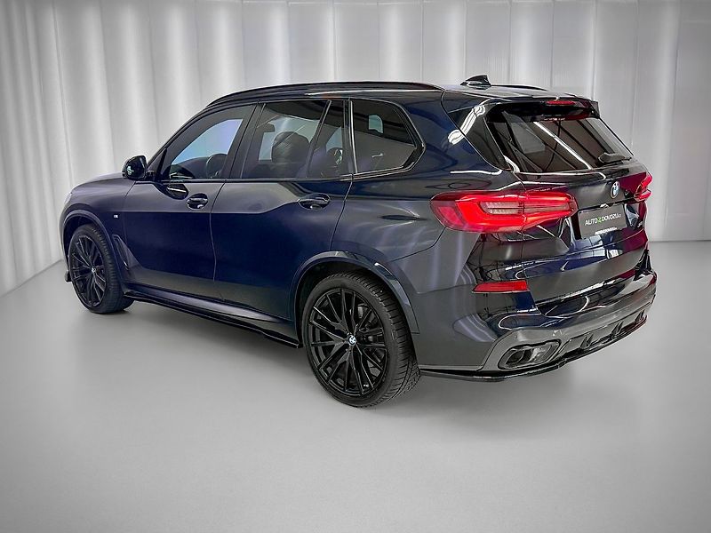 BMW X5 30d xDrive M-PAKET, HUD, LASER - fotka 4 z 31