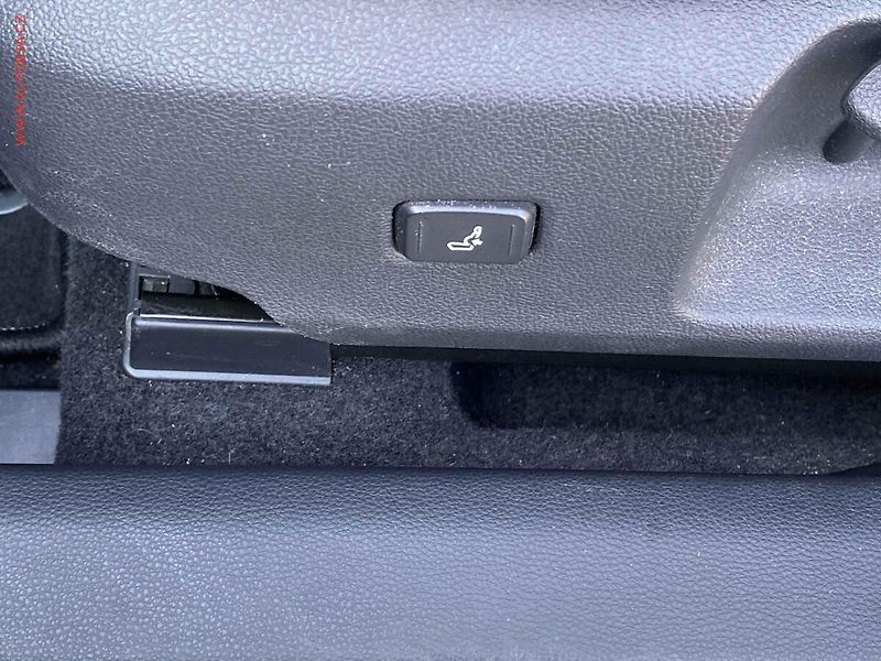 Toyota Corolla (2019) 1.2, 1.maj,ČR, Selection - fotka 12 z 20