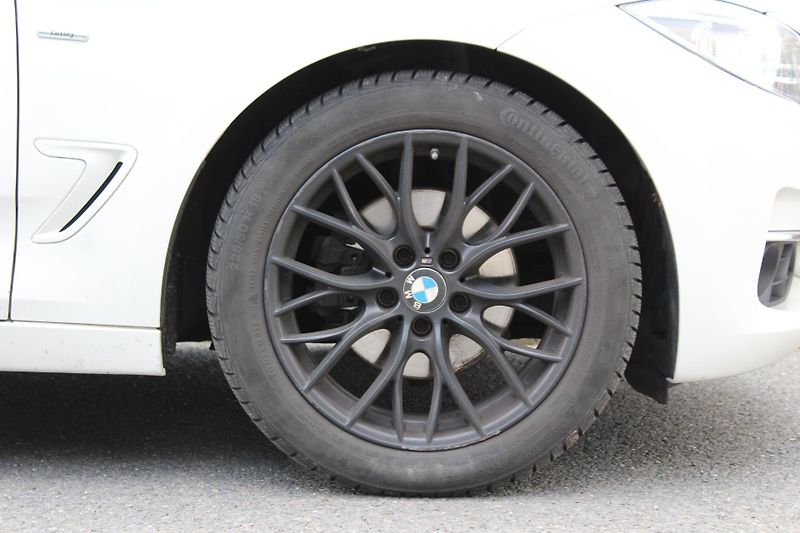 BMW Řada 3 xDrive Gran Turismo - fotka 6 z 24