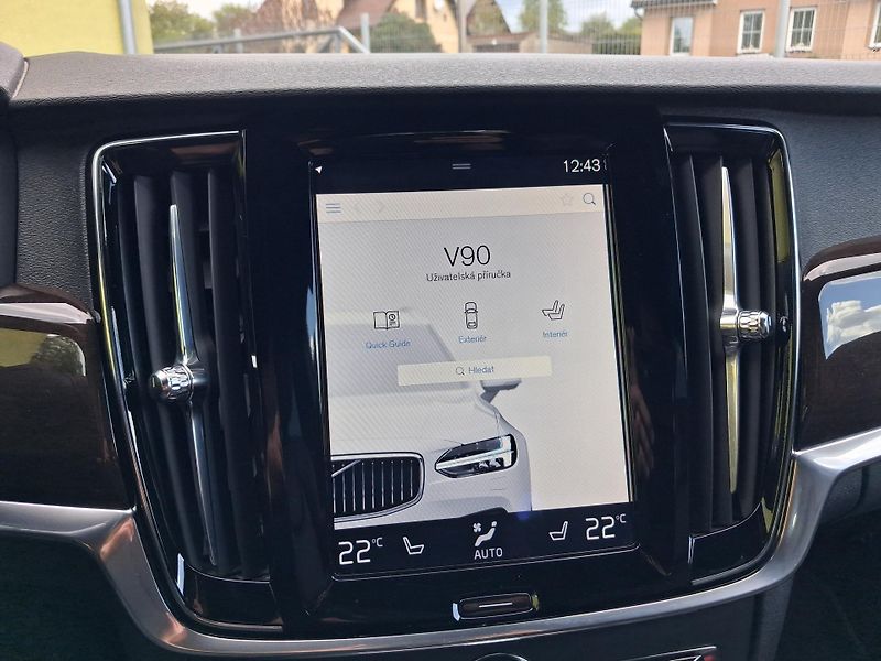 Volvo V90 (2017) 2,0 D5 173kw SERVISKA TOP STAV - fotka 34 z 51