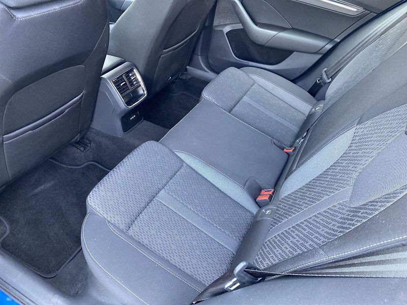 Škoda Octavia (2023) Combi 1.5 TSI M-HEV DSG Style+ - fotka 7 z 39
