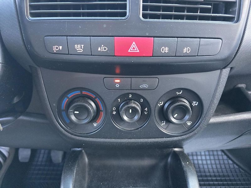 Fiat Dobló 70kW KLIMA 1.maj. ČR - DPH - fotka 10 z 20