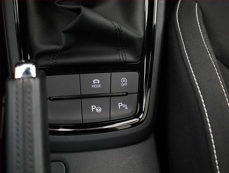 Škoda Kamiq (2024) Monte Carlo 1.0 TSI - fotka 12 z 21