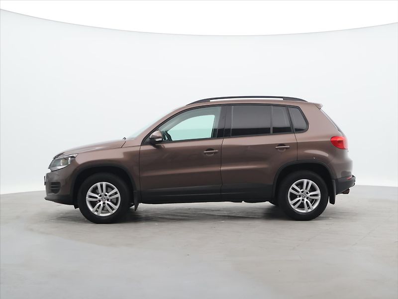 Volkswagen Tiguan 2,0 TSI DSG 4Motion Panorama - fotka 4 z 31
