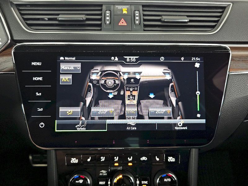 Škoda Superb (2022) 2.0TDi 147kW 4X4 DSG SCOUT - fotka 22 z 34