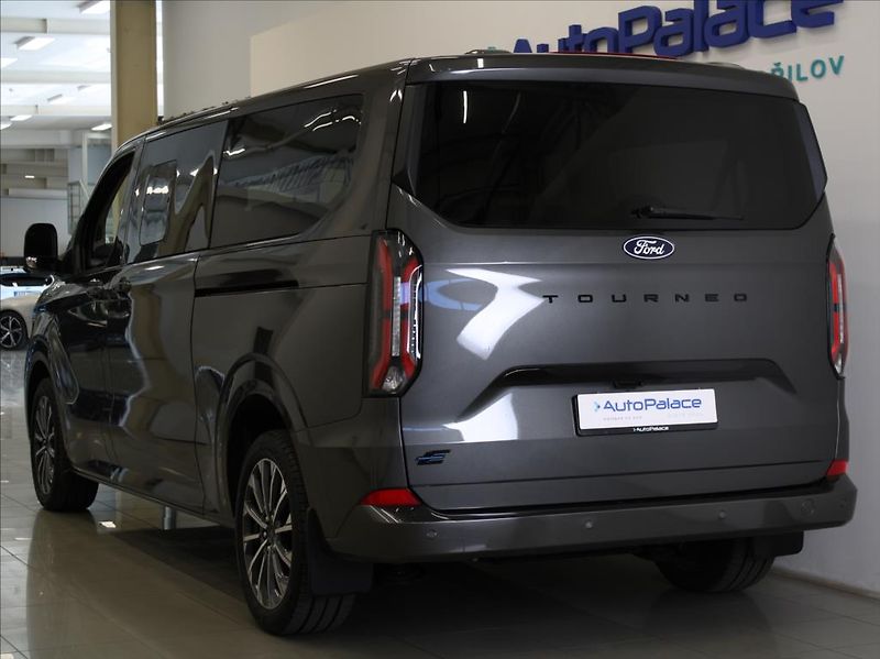 Ford Tourneo Custom 0,0 E-Tourneo 160kW  970km! ČR - fotka 3 z 25