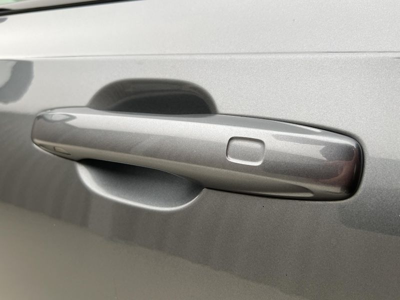 Volvo V90 T5 AWD PLUS AUT - fotka 15 z 44