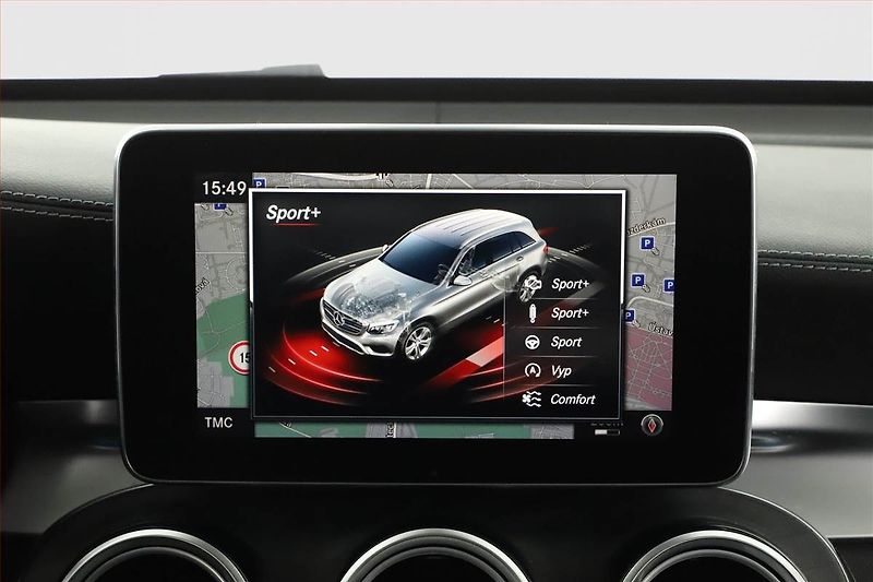 Mercedes-Benz GLC (2017) Avantgarde 250 d 4MATIC - fotka 19 z 21