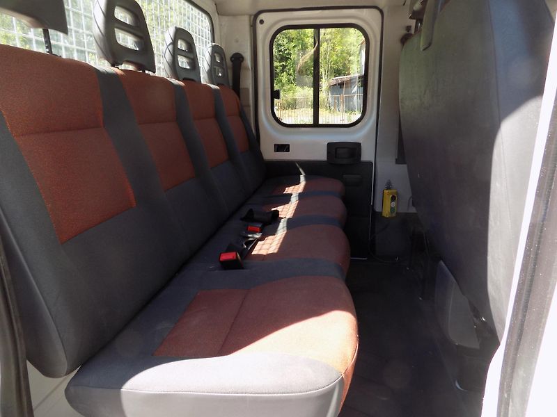 Fiat Ducato (2011) 2,3 88KW 3STR.SKLÁPĚČ 7 MIST - fotka 33 z 52