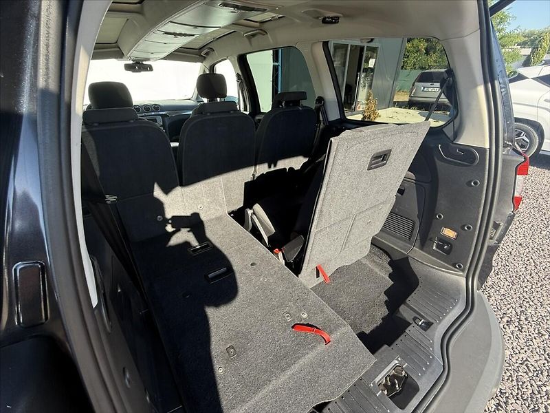 Ford Galaxy 2,0 TDCi 120 kW DPF Ghia - fotka 19 z 22