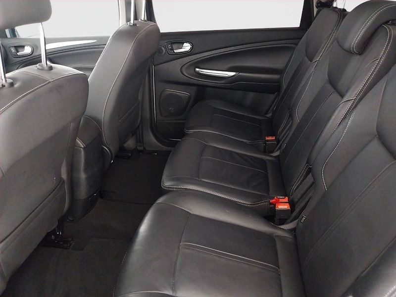 Ford S-MAX (2014) 1.6 TDCi, Navi, Tempomat - fotka 10 z 19
