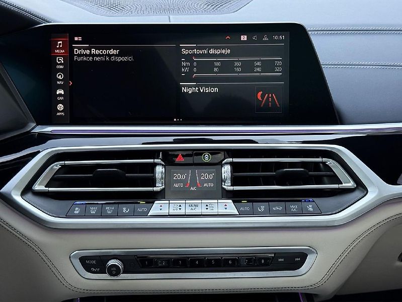 BMW X7 (2022) 4.0d*X-DRIVE*M-PAKET*TOP-VÝB!! - fotka 15 z 18